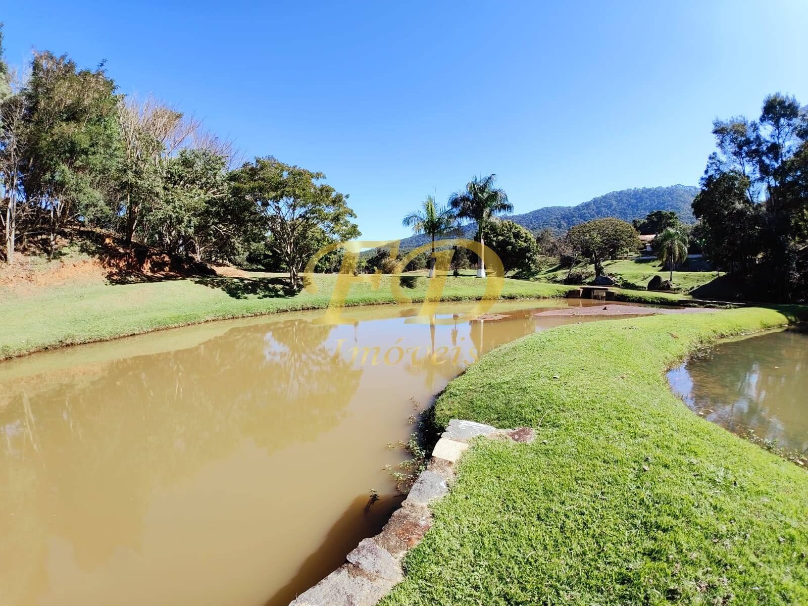 Fazenda à venda com 3 quartos, 500m² - Foto 20