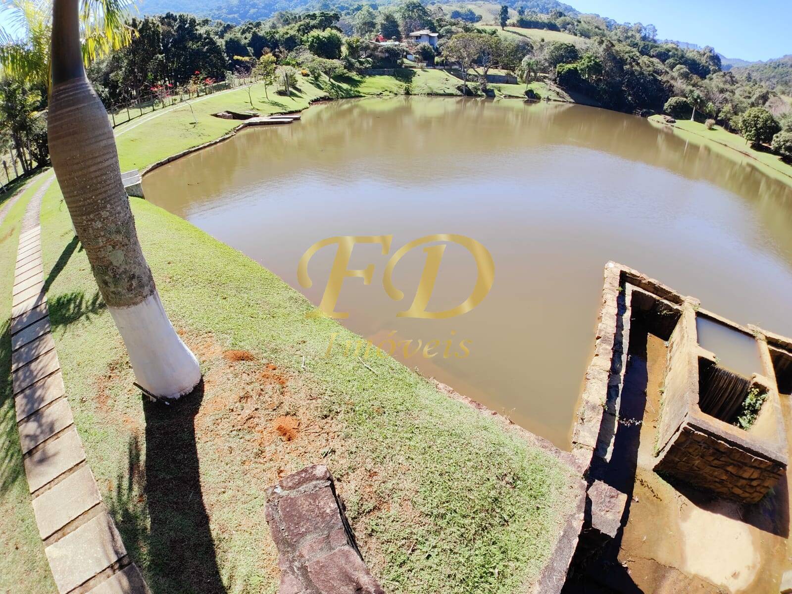 Fazenda à venda com 3 quartos, 500m² - Foto 54