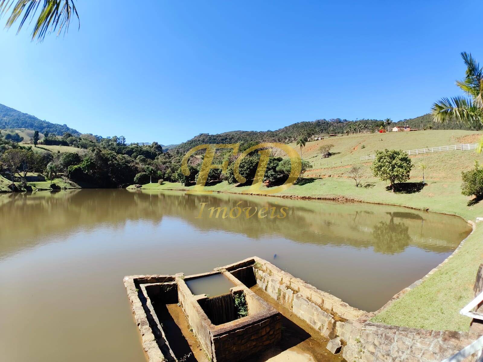 Fazenda à venda com 3 quartos, 500m² - Foto 61