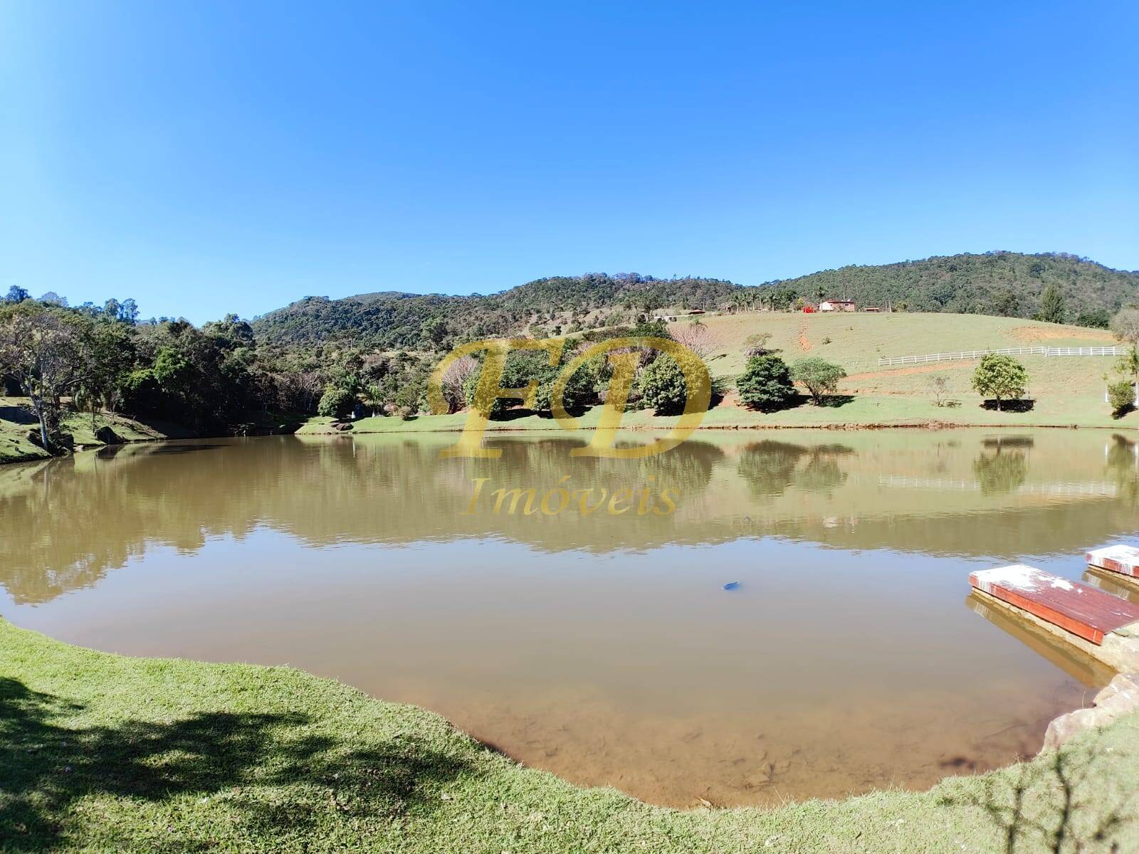 Fazenda à venda com 3 quartos, 500m² - Foto 69