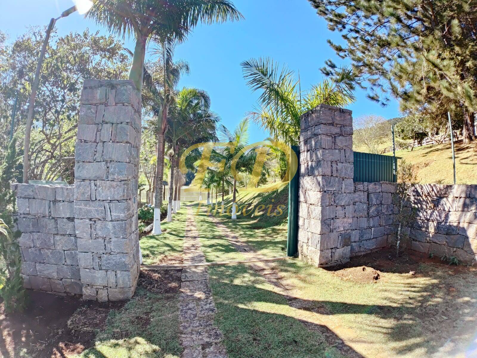 Fazenda à venda com 3 quartos, 500m² - Foto 72