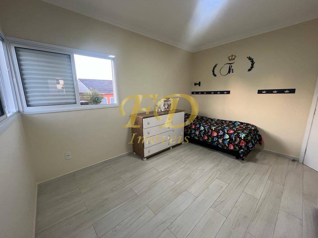 Casa à venda com 3 quartos, 262m² - Foto 7