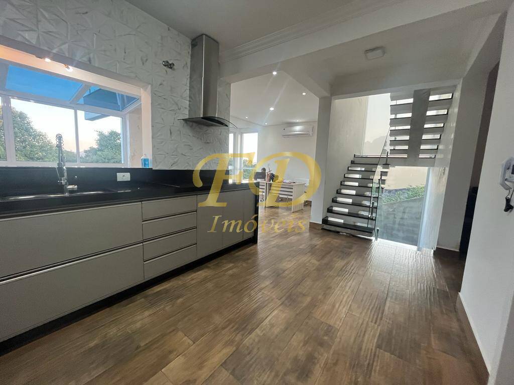 Casa à venda com 3 quartos, 262m² - Foto 25