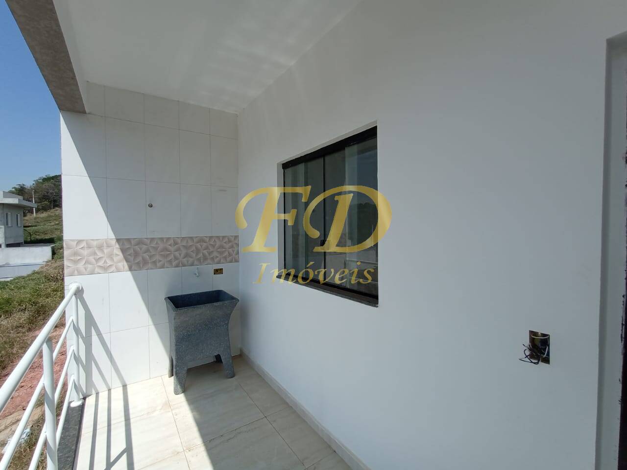 Casa à venda com 2 quartos, 110m² - Foto 13