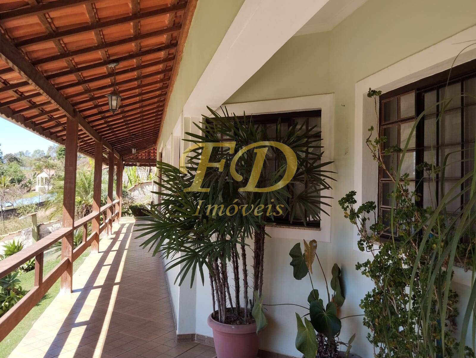 Fazenda à venda com 4 quartos, 1565m² - Foto 11