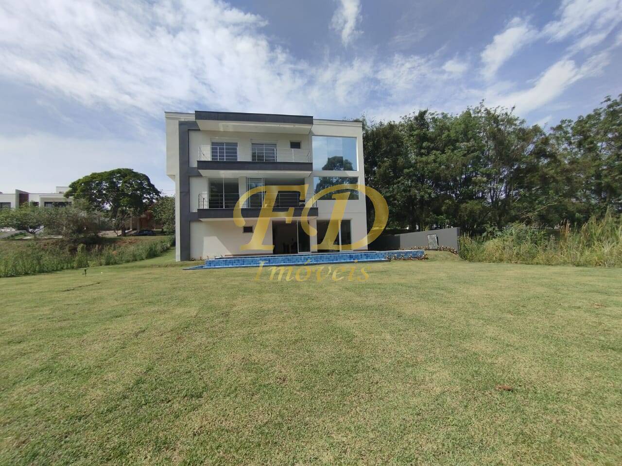 Casa de Condomínio à venda com 5 quartos, 500m² - Foto 5