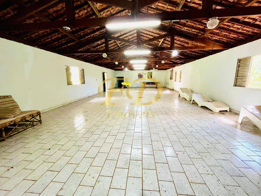 Fazenda à venda com 6 quartos, 705m² - Foto 8