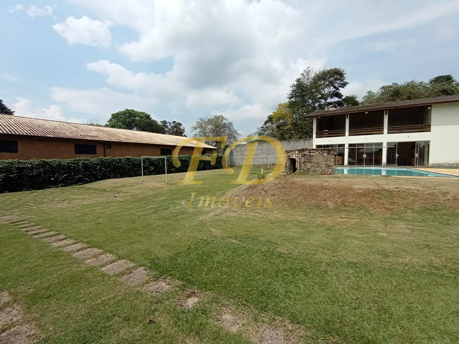 Fazenda à venda com 3 quartos, 240m² - Foto 32