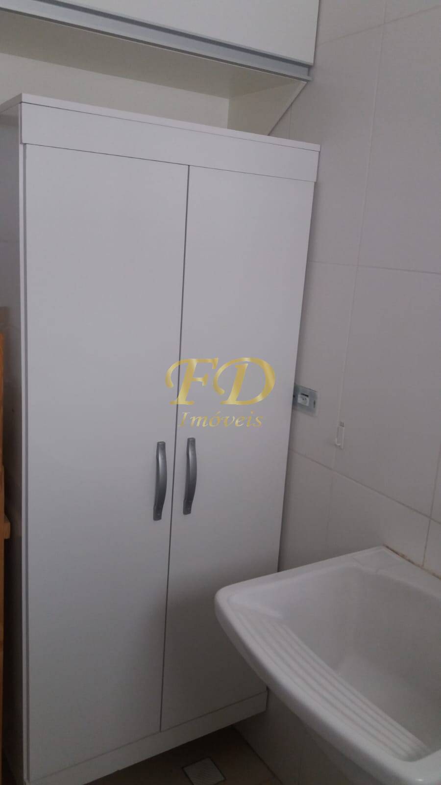 Apartamento para alugar com 2 quartos, 75m² - Foto 13