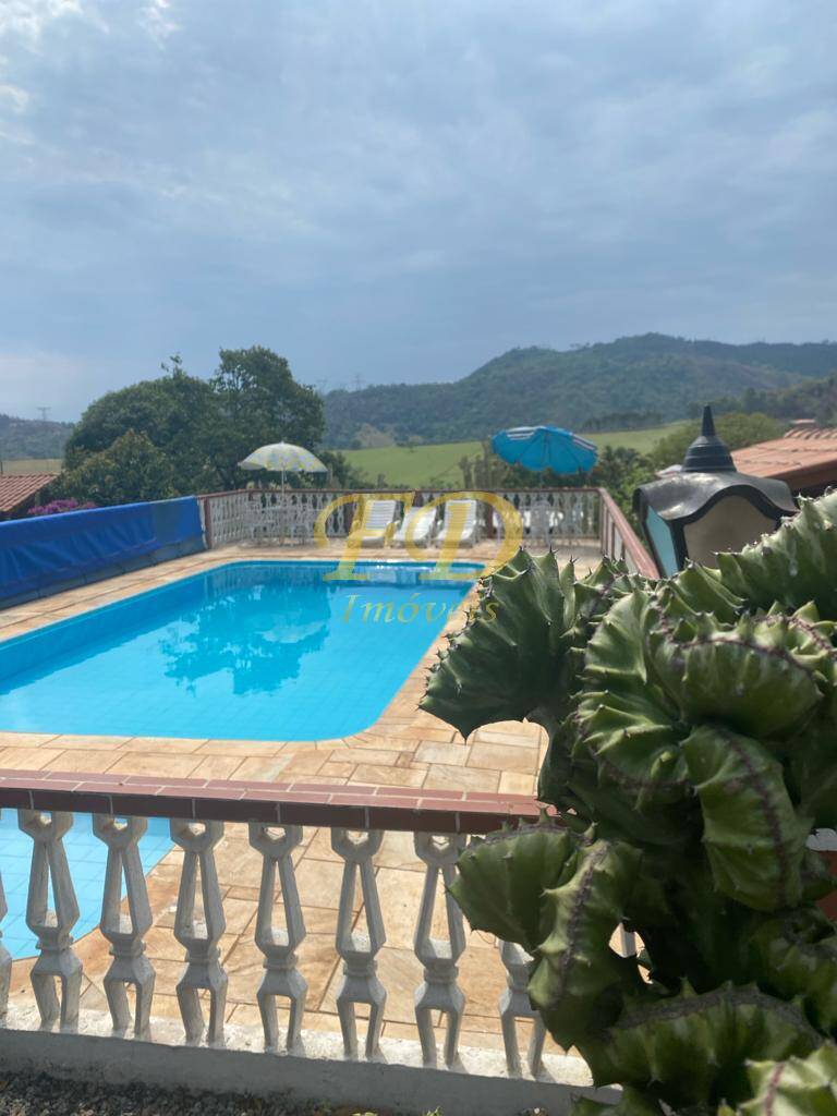 Fazenda à venda com 4 quartos, 650m² - Foto 9