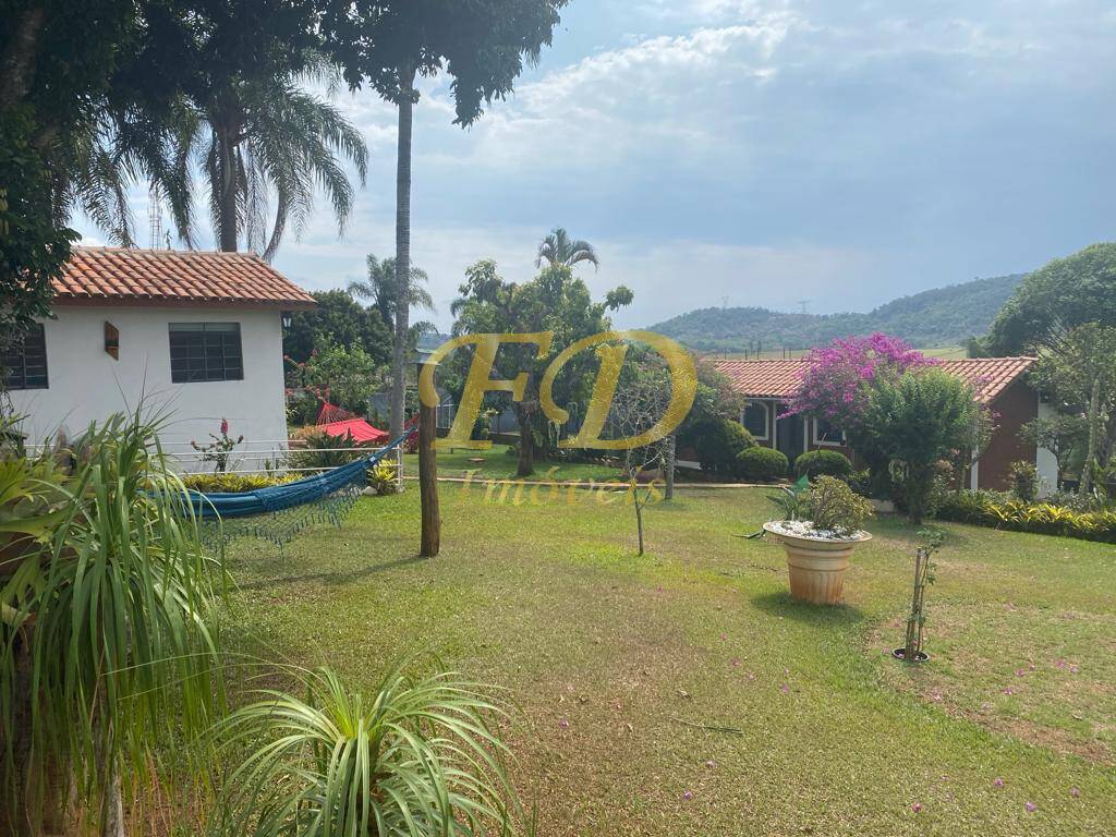 Fazenda à venda com 4 quartos, 650m² - Foto 10