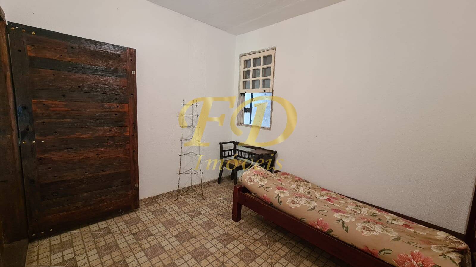 Fazenda à venda com 2 quartos, 150m² - Foto 3