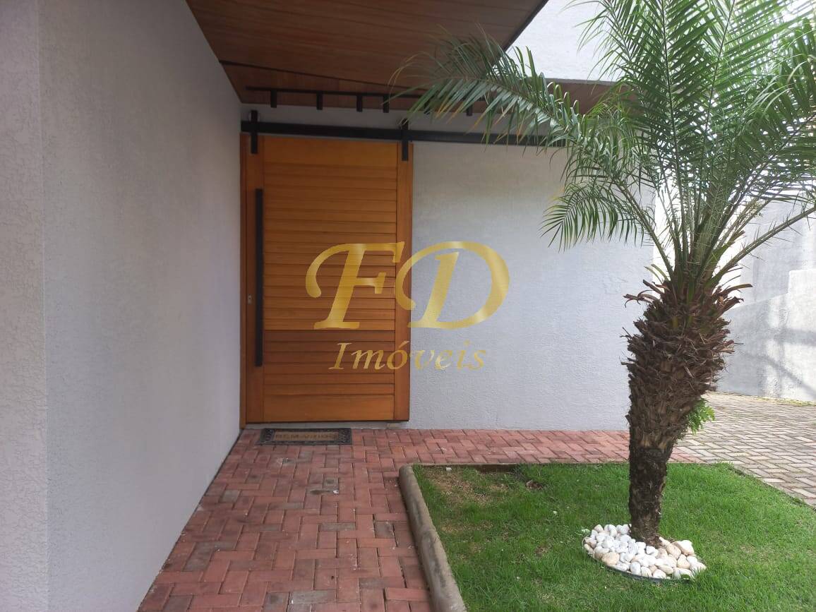 Casa de Condomínio à venda e aluguel com 4 quartos, 390m² - Foto 17