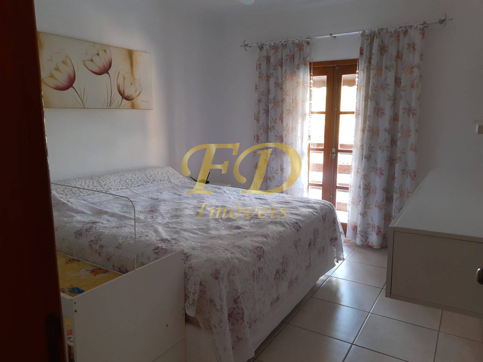 Casa à venda com 3 quartos, 310m² - Foto 16