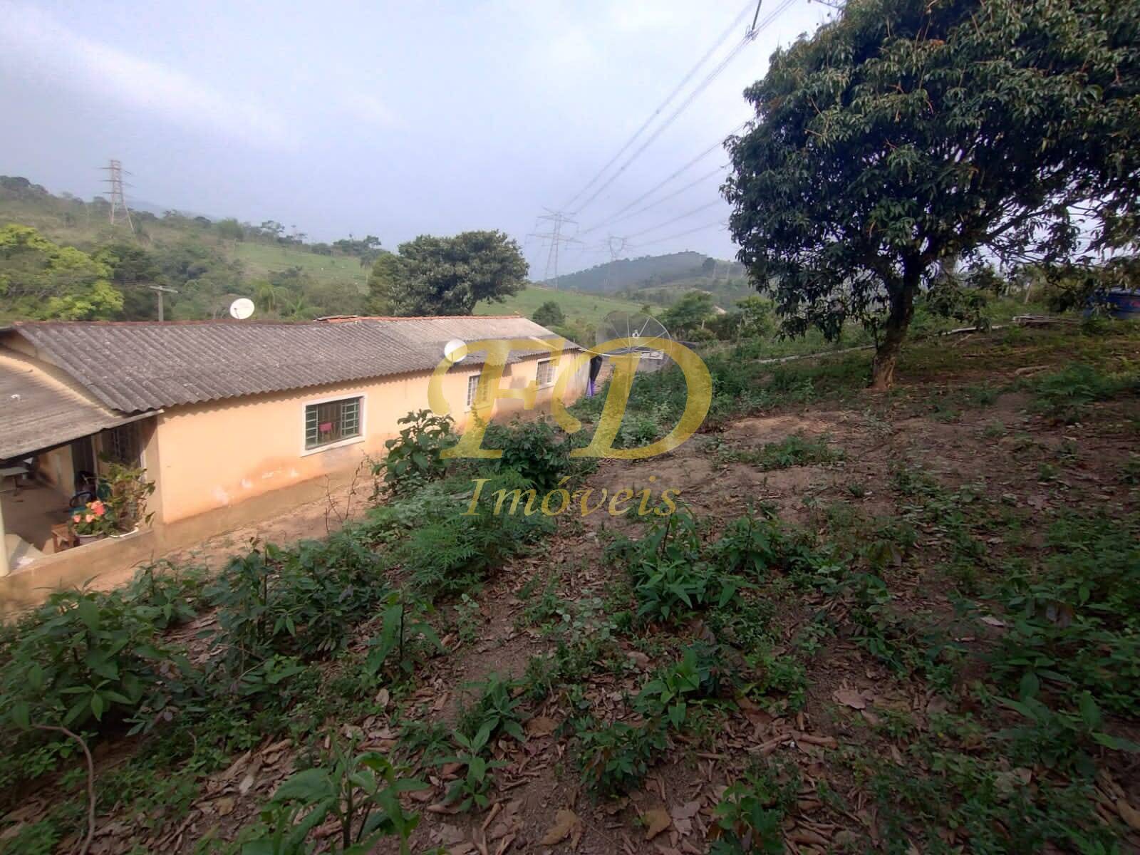 Fazenda à venda com 3 quartos, 80m² - Foto 1