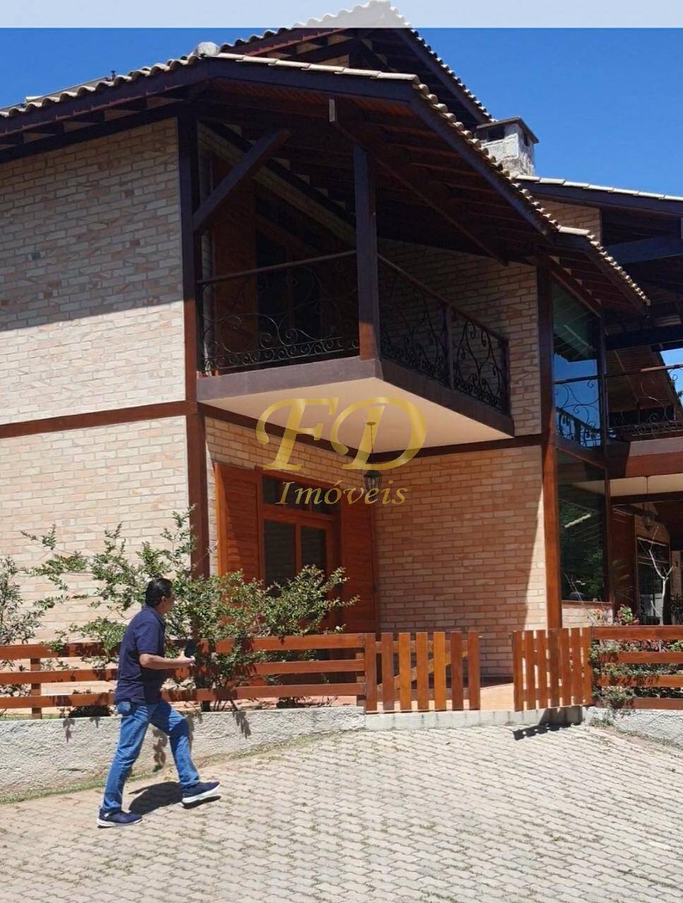 Casa de Condomínio à venda com 3 quartos, 600m² - Foto 4