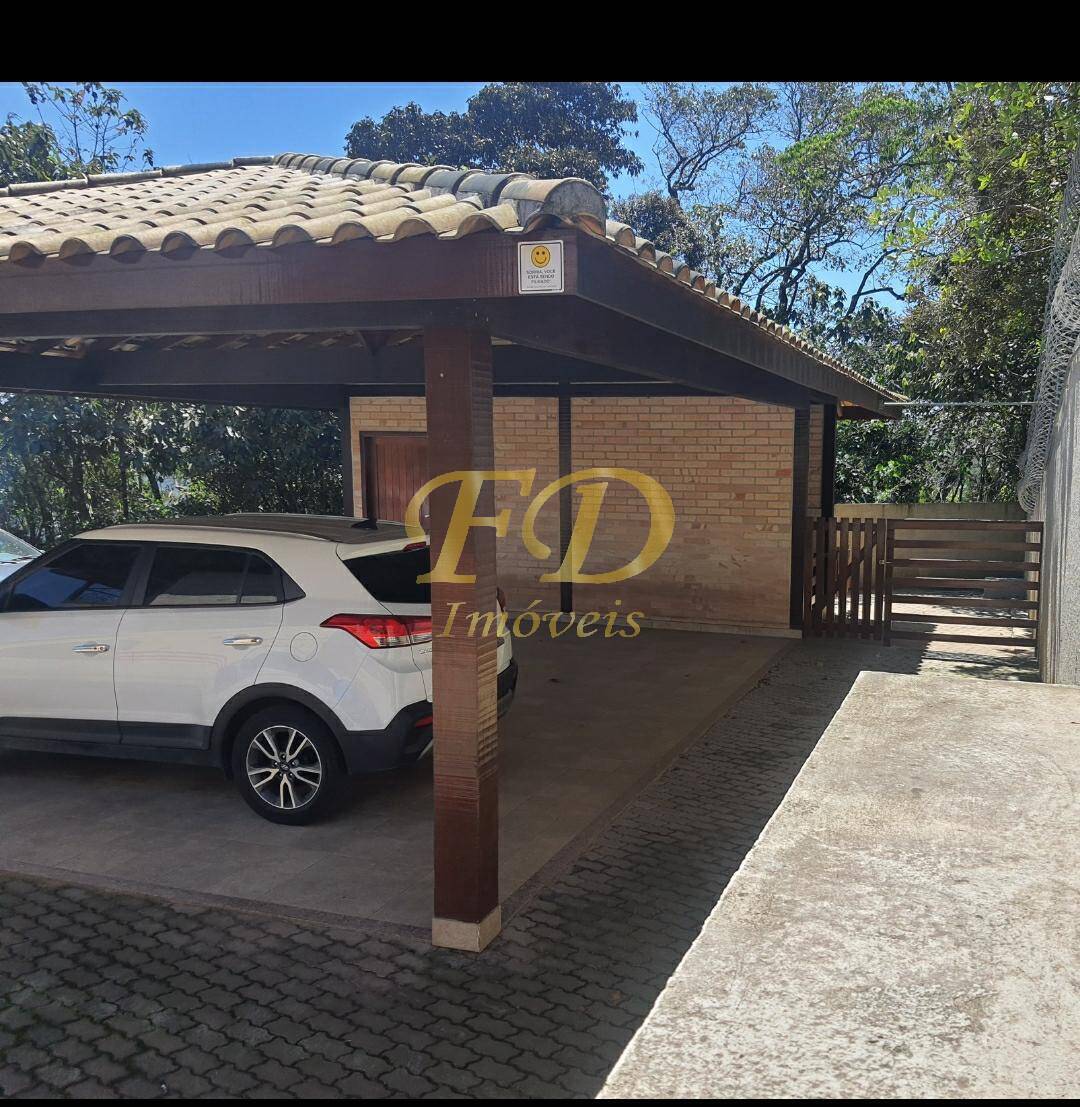 Casa de Condomínio à venda com 3 quartos, 600m² - Foto 5