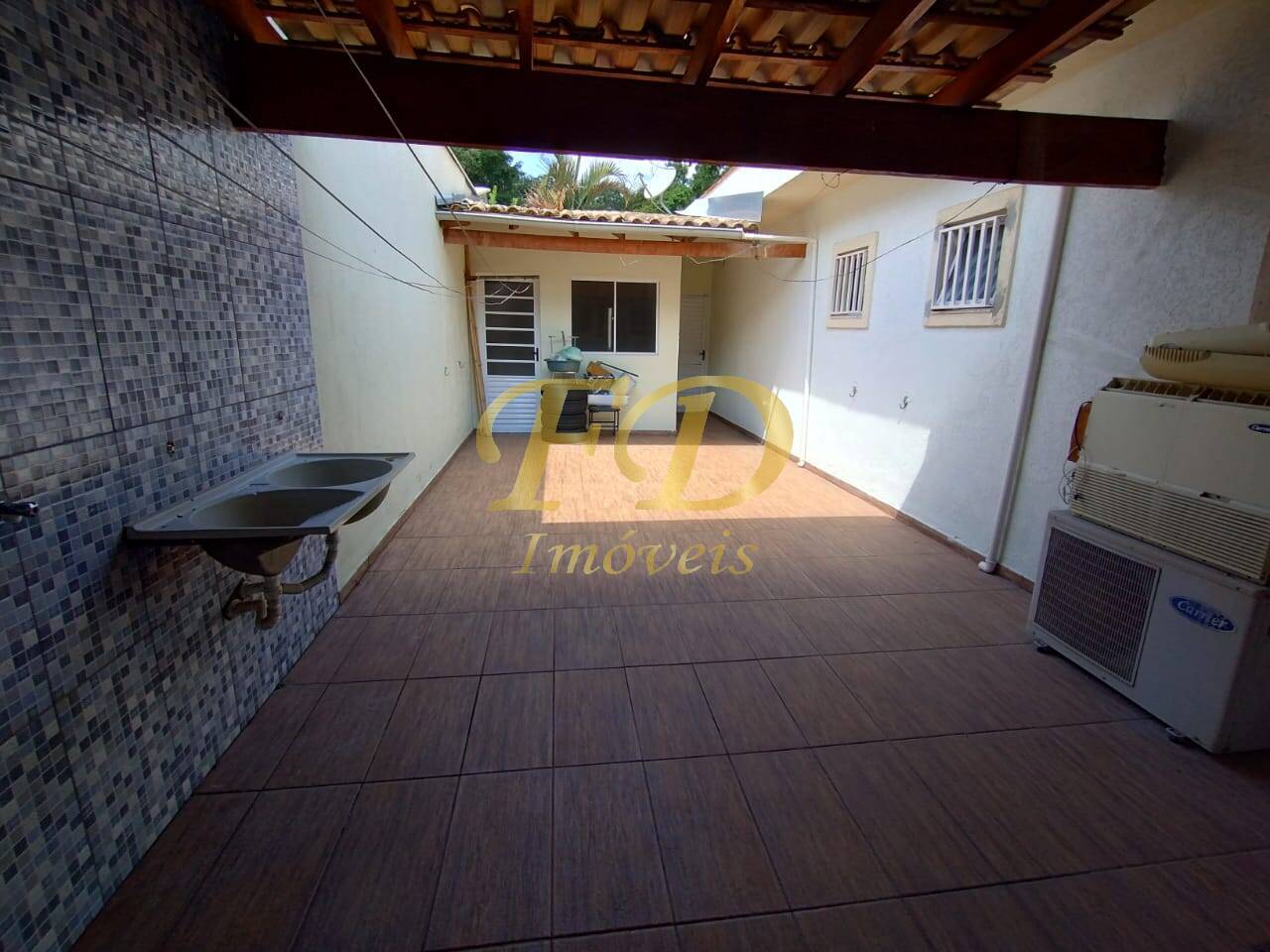 Fazenda à venda com 3 quartos, 160m² - Foto 30