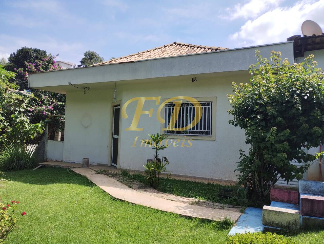 Fazenda à venda com 3 quartos, 160m² - Foto 35