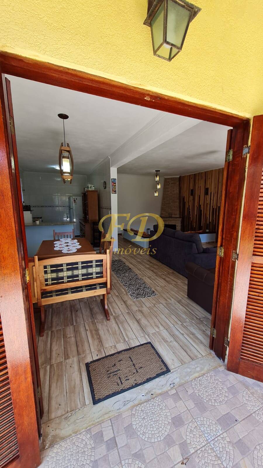 Fazenda à venda com 6 quartos, 240m² - Foto 2