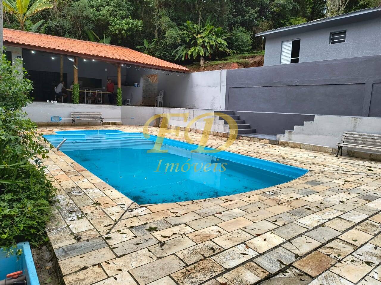 Fazenda à venda com 3 quartos, 1100m² - Foto 9