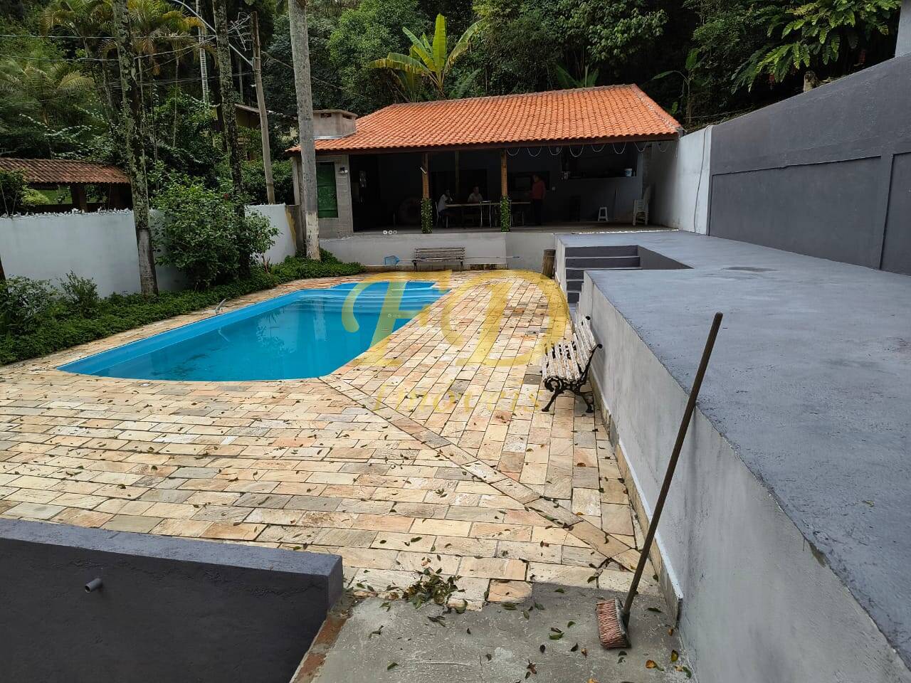 Fazenda à venda com 3 quartos, 1100m² - Foto 11