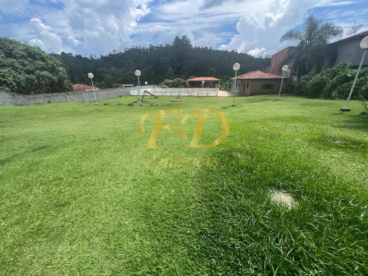 Fazenda à venda com 3 quartos, 3234m² - Foto 4