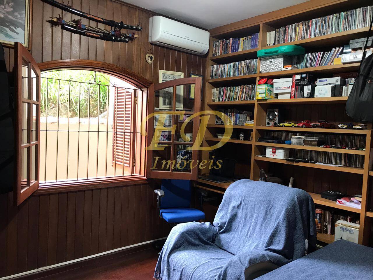 Casa de Condomínio para alugar com 3 quartos, 231m² - Foto 17