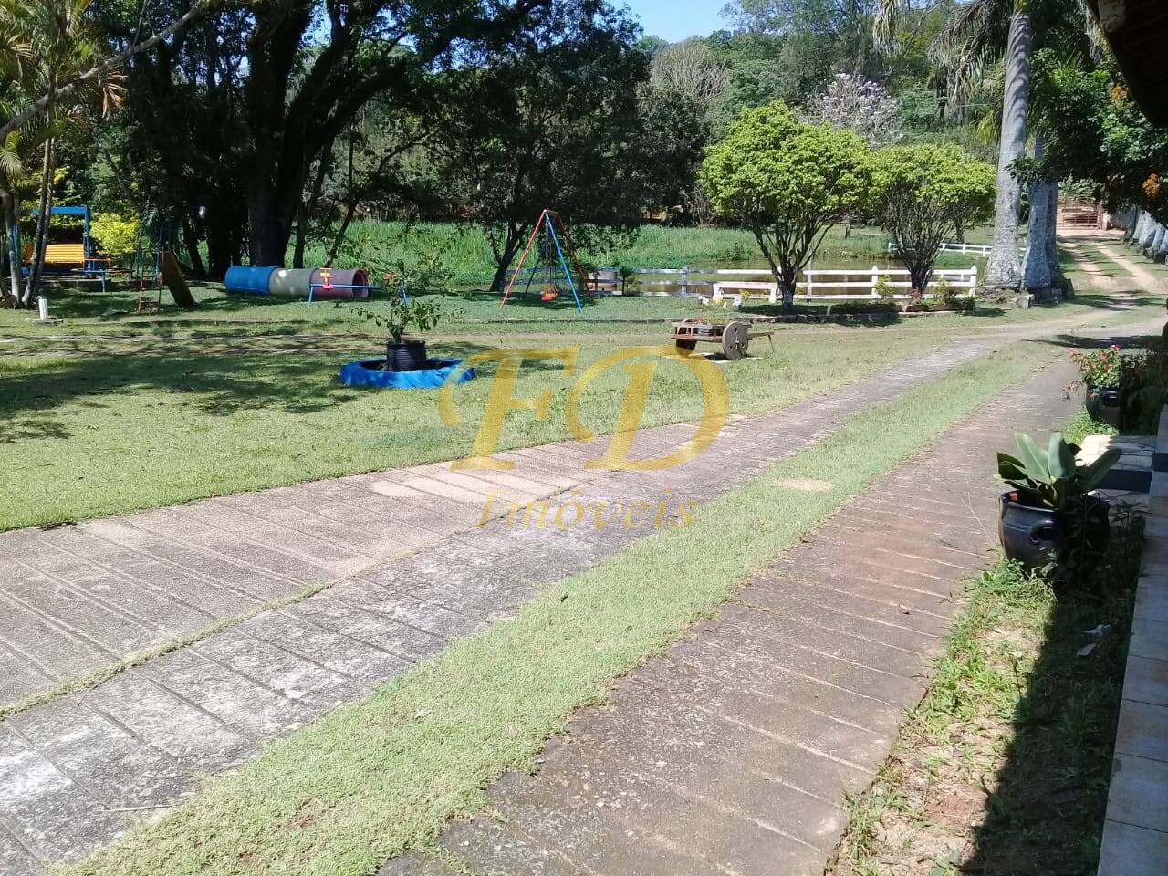 Fazenda à venda com 4 quartos, 360m² - Foto 7