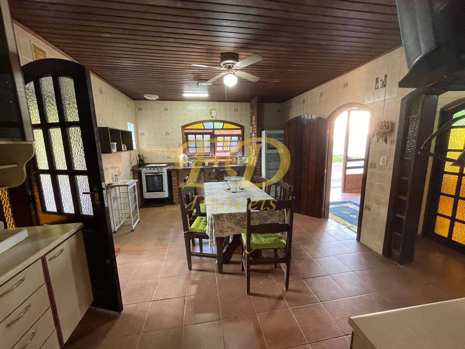 Fazenda à venda com 3 quartos, 2100m² - Foto 25