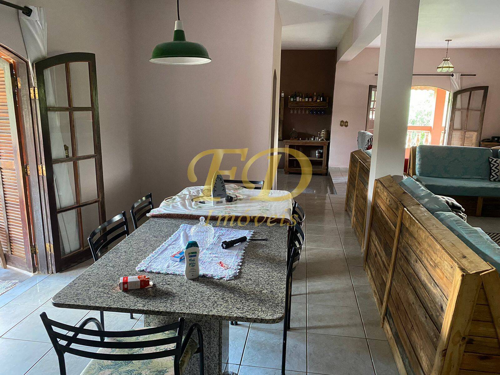 Fazenda à venda com 5 quartos, 650m² - Foto 31