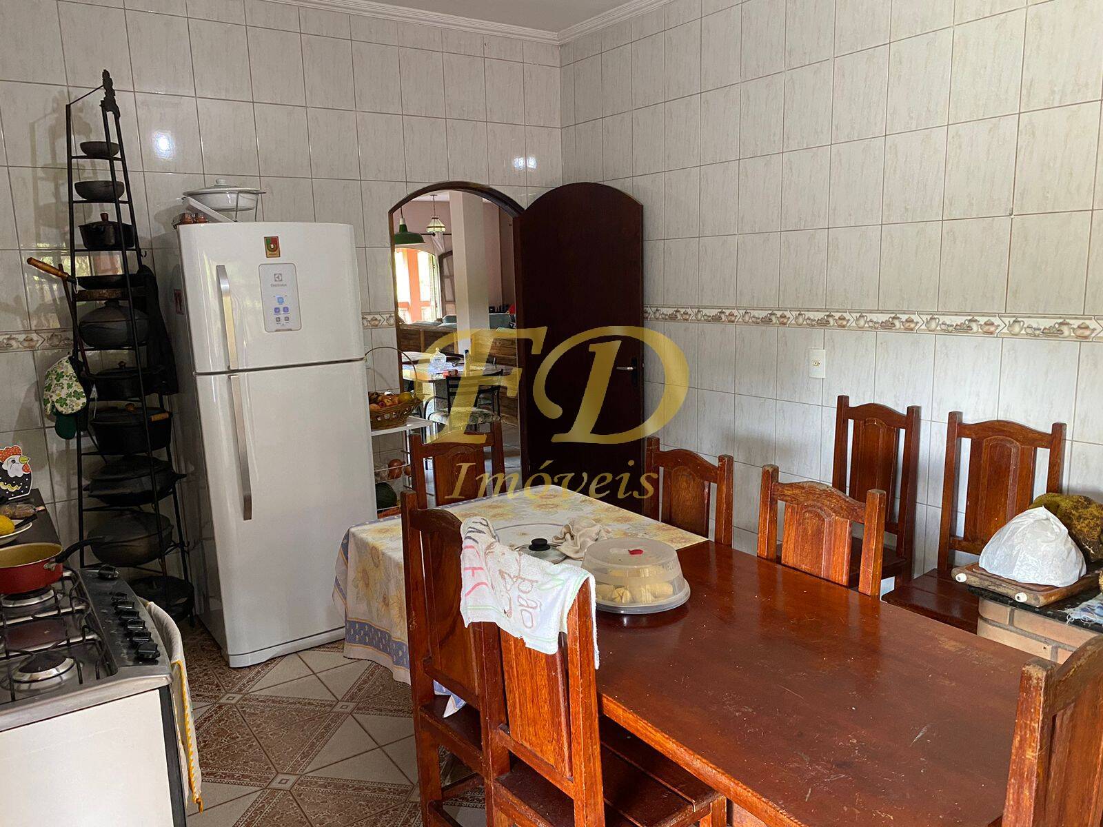 Fazenda à venda com 5 quartos, 650m² - Foto 32