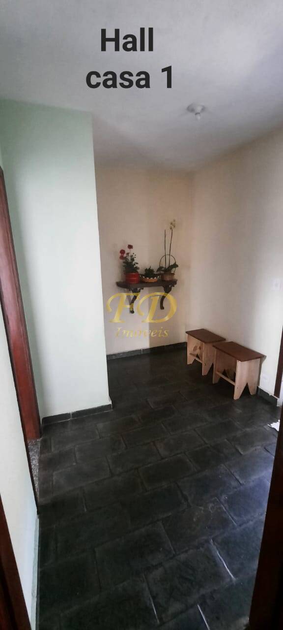 Casa à venda com 4 quartos, 302m² - Foto 10