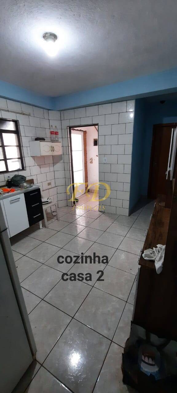 Casa à venda com 4 quartos, 302m² - Foto 15