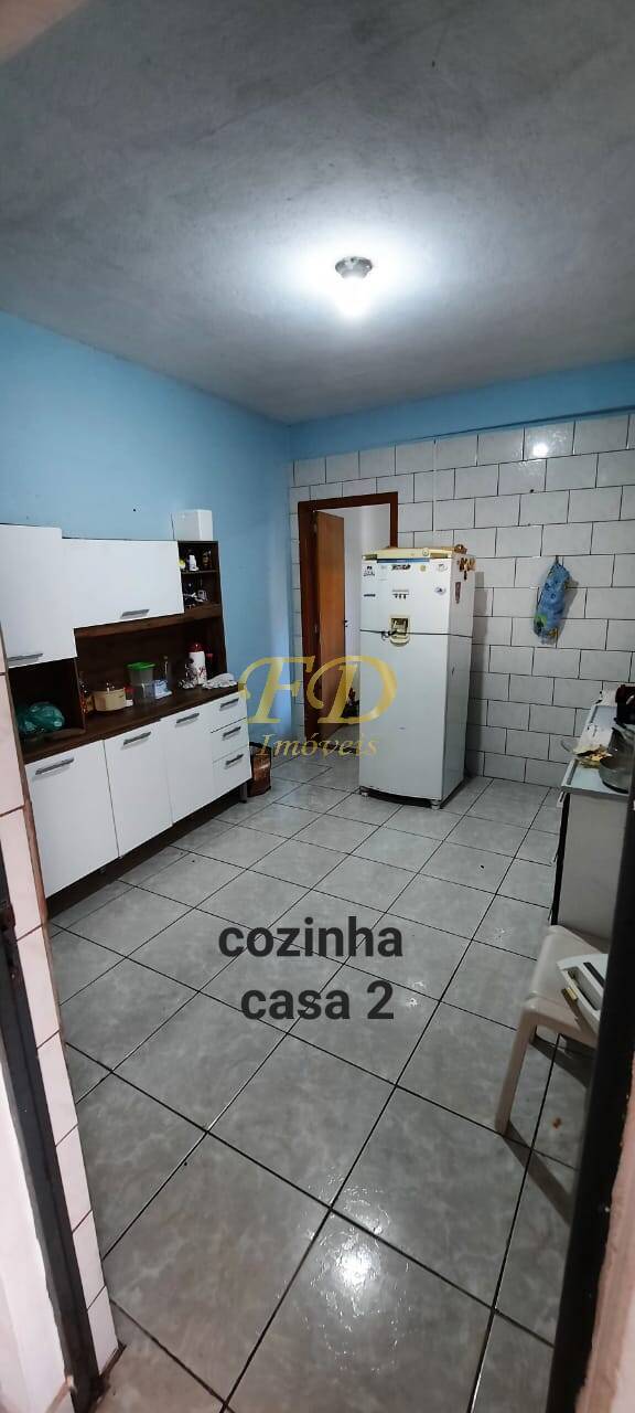 Casa à venda com 4 quartos, 302m² - Foto 26