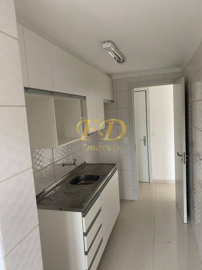 Apartamento à venda com 3 quartos - Foto 1