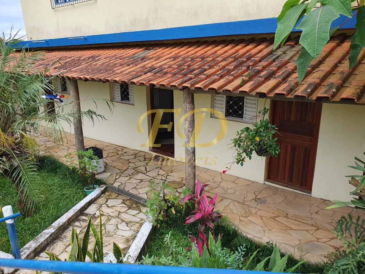 Fazenda à venda com 5 quartos, 180m² - Foto 6