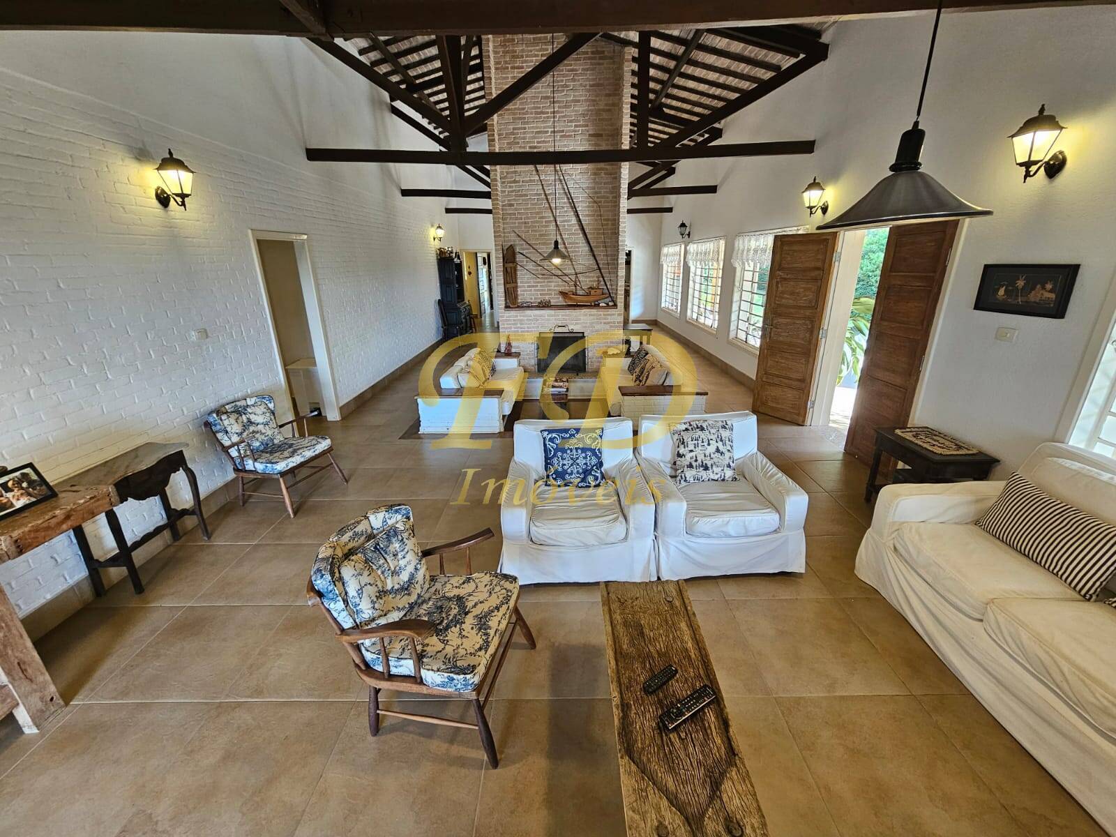 Fazenda à venda com 7 quartos, 450m² - Foto 17