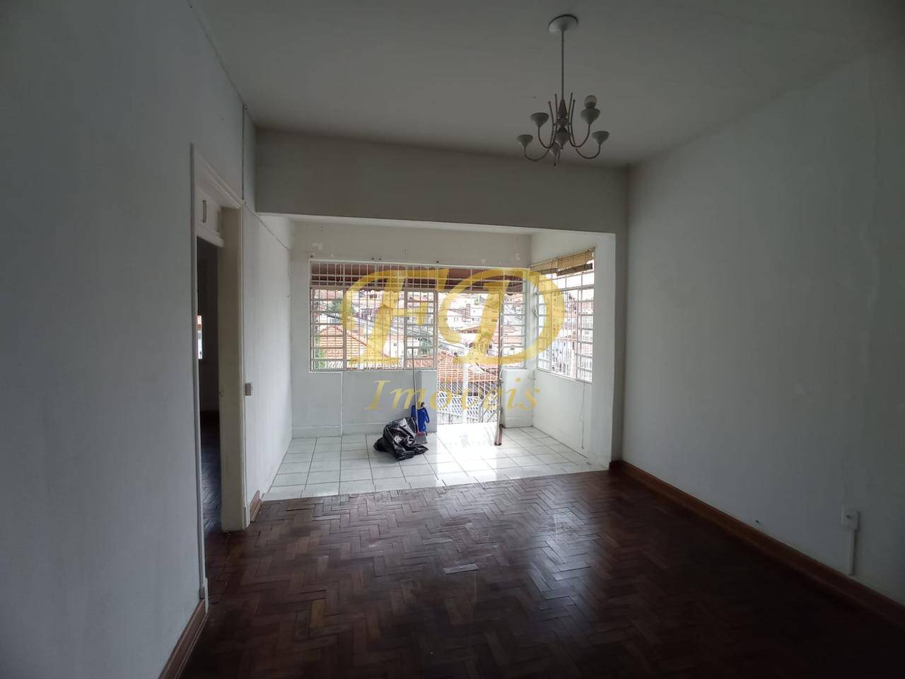 Casa à venda com 2 quartos, 230m² - Foto 21