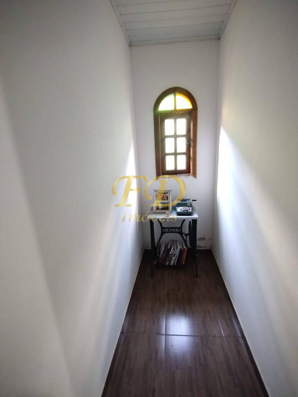 Casa à venda com 3 quartos, 150m² - Foto 10