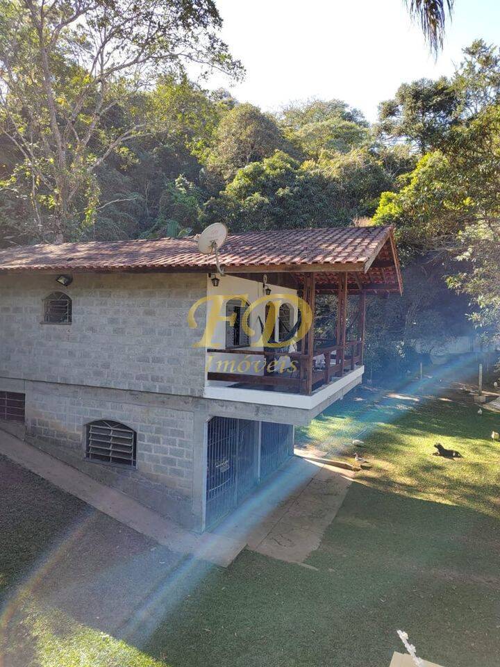 Fazenda à venda com 3 quartos, 1800m² - Foto 7