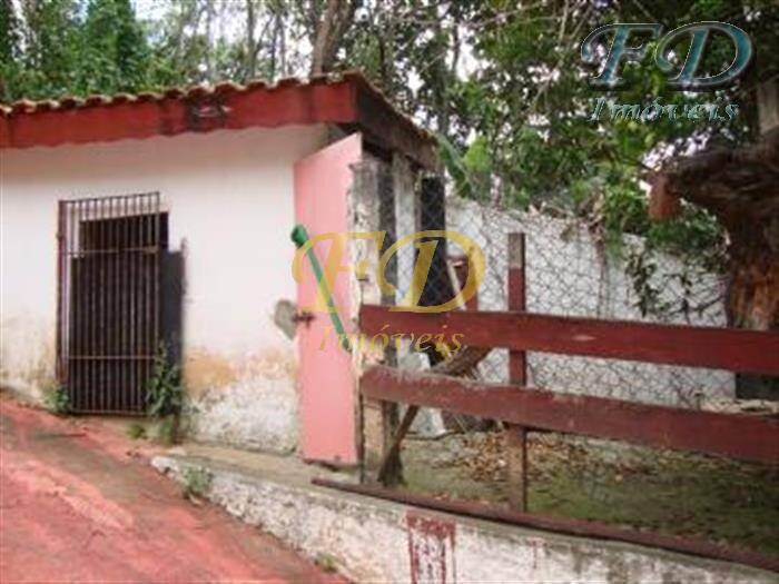 Fazenda à venda e aluguel com 3 quartos, 160m² - Foto 8