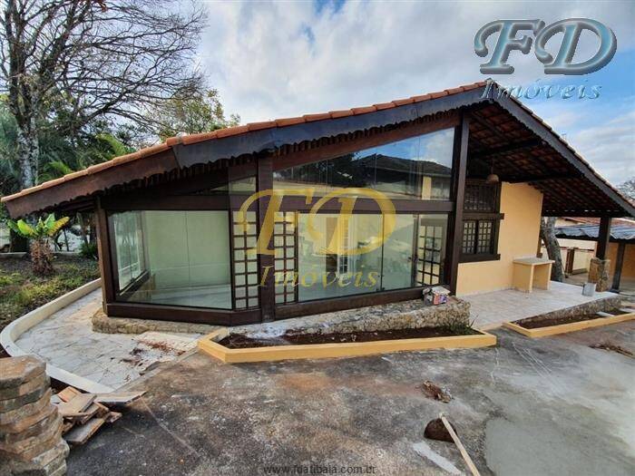 Casa à venda com 3 quartos, 300m² - Foto 16