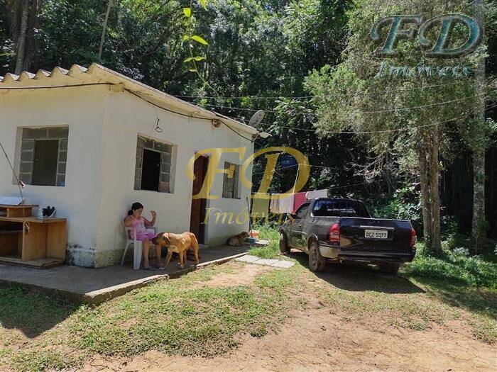 Fazenda à venda com 3 quartos, 365m² - Foto 2