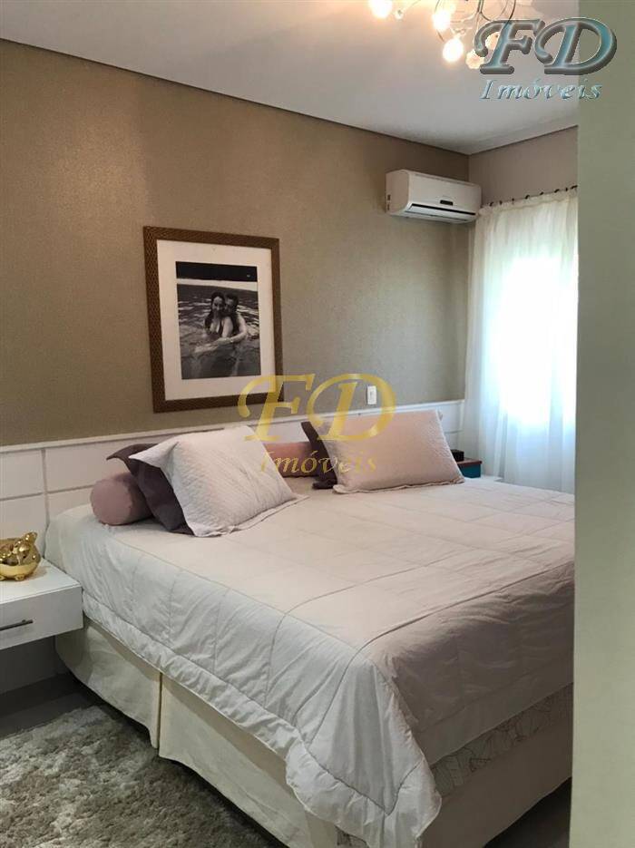 Casa de Condomínio à venda com 4 quartos, 350m² - Foto 19