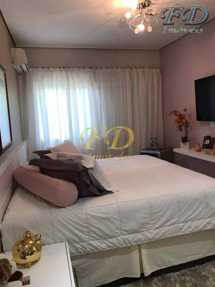 Casa de Condomínio à venda com 4 quartos, 350m² - Foto 32