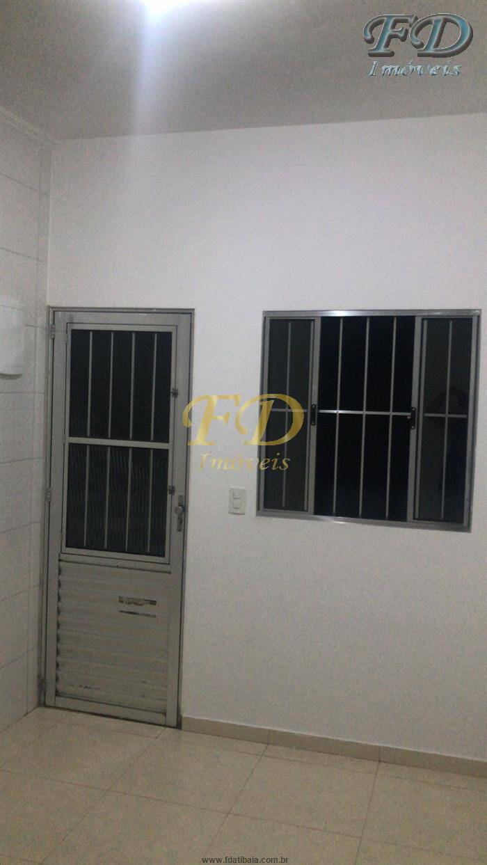 Casa à venda com 6 quartos, 240m² - Foto 15