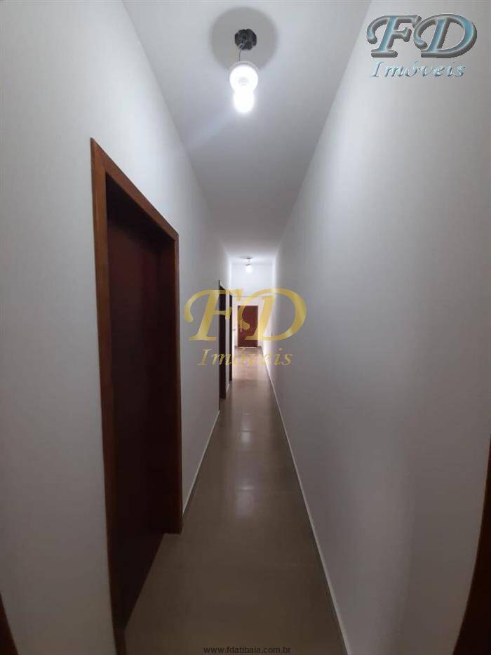 Casa à venda com 3 quartos, 100m² - Foto 15