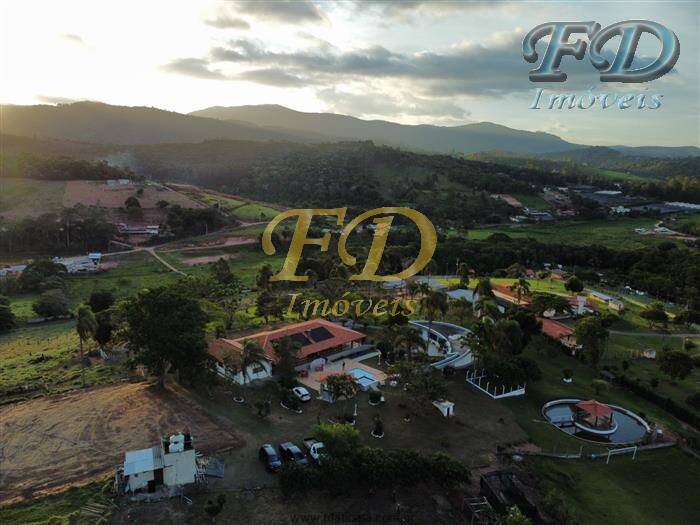 Fazenda à venda com 5 quartos, 1000m² - Foto 14