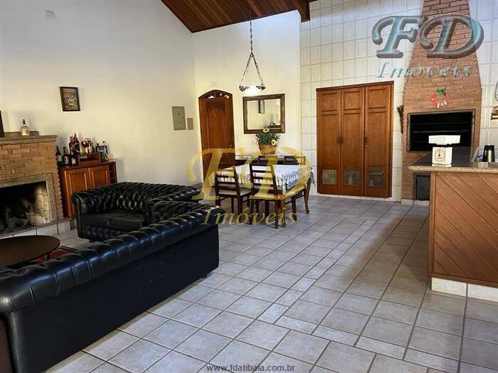 Fazenda à venda com 5 quartos, 600m² - Foto 47